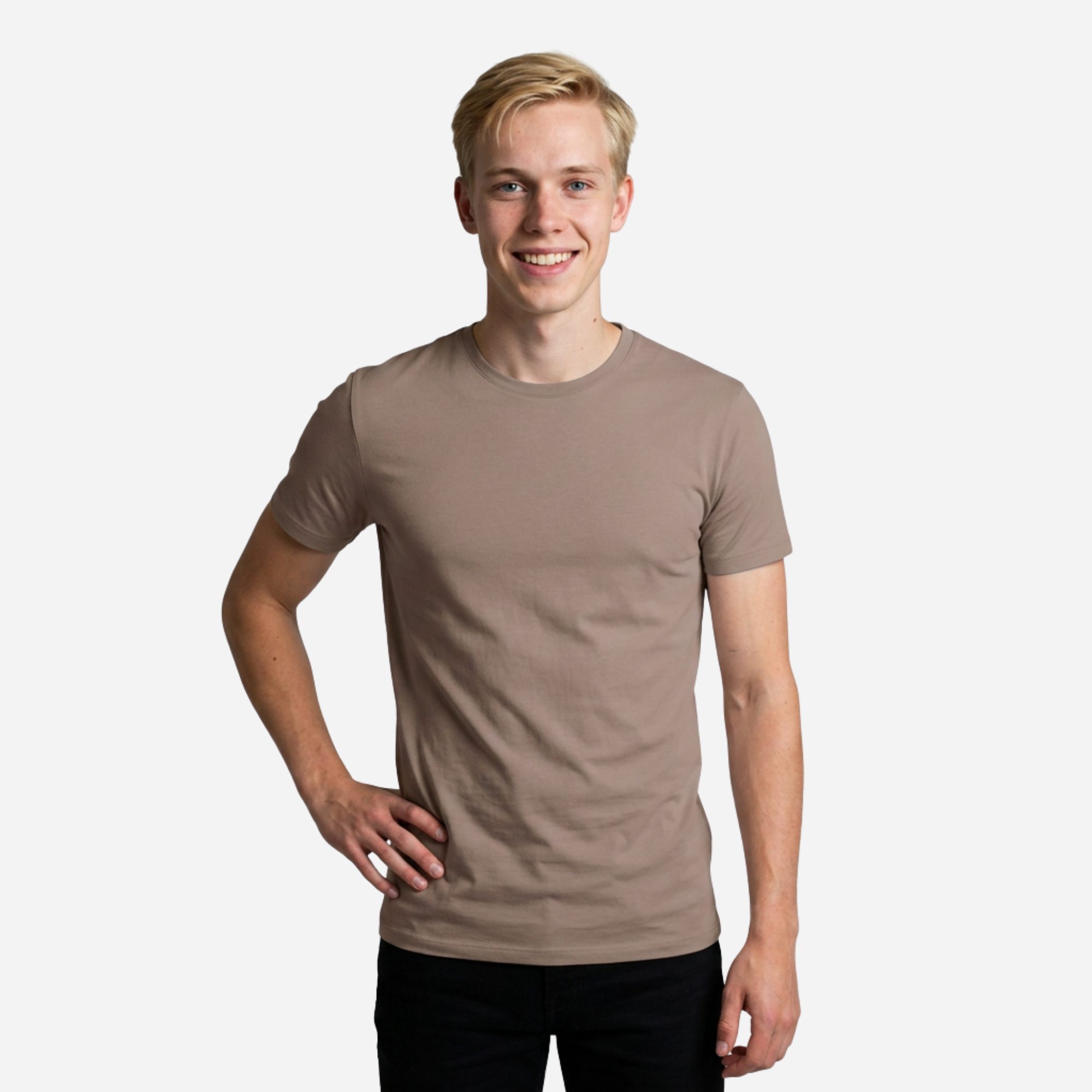 Camiseta Basica Slim Fit en Tela Fría Ref. 70141