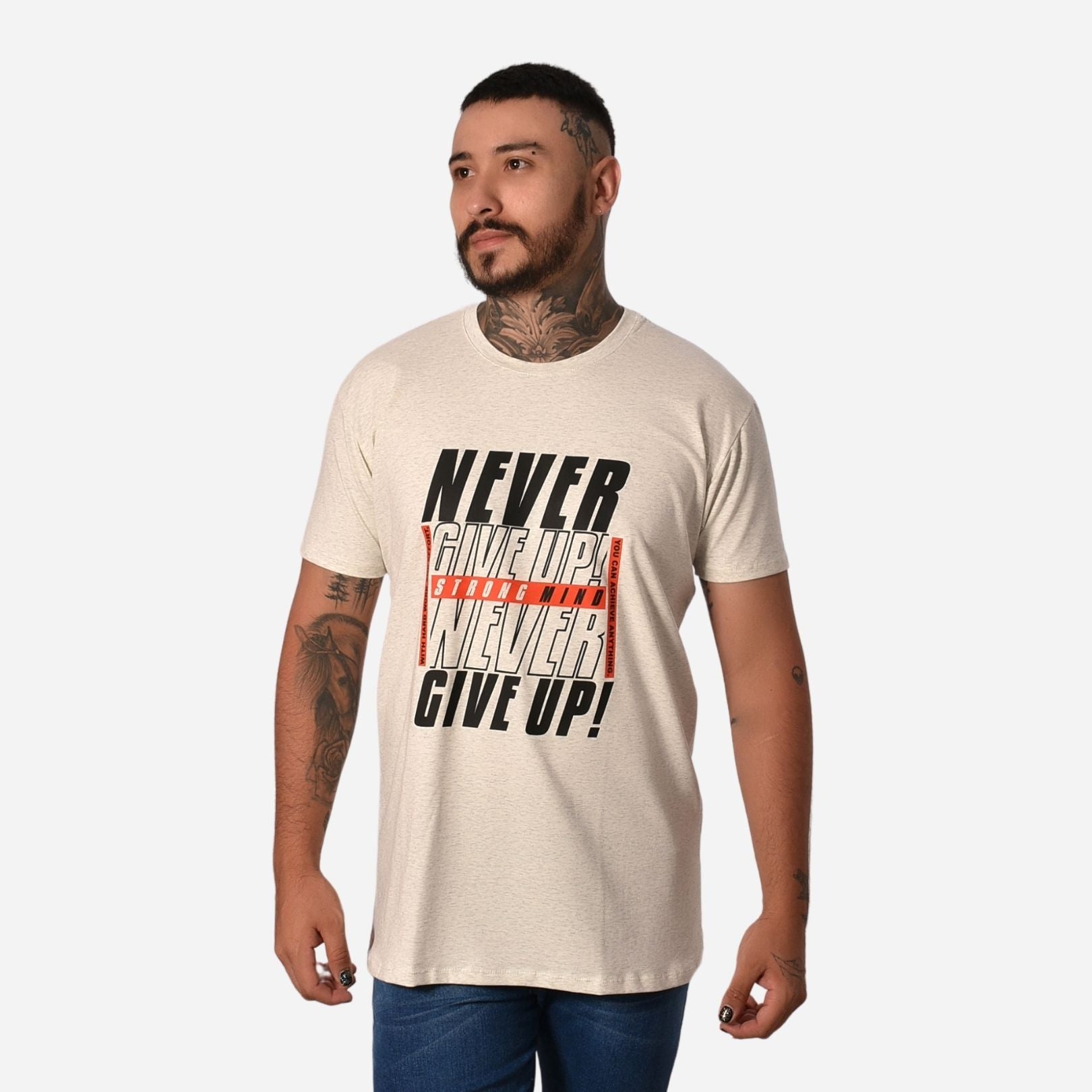 Camiseta Básica Slim Fit en Tela Fría con Estampado Ref. 70141-028