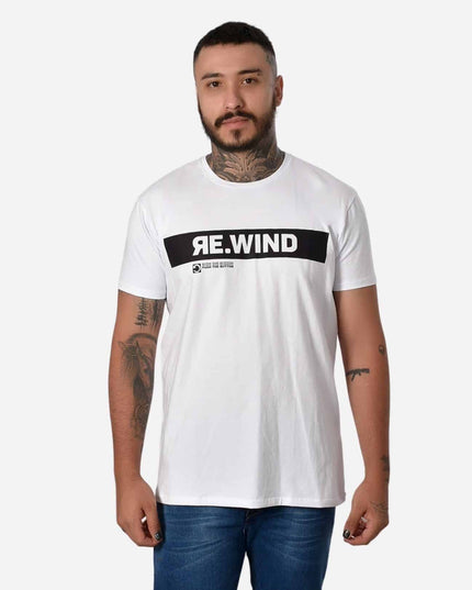 Camiseta Básica Slim Fit en Tela Fría con Estampado Ref. 70141-054