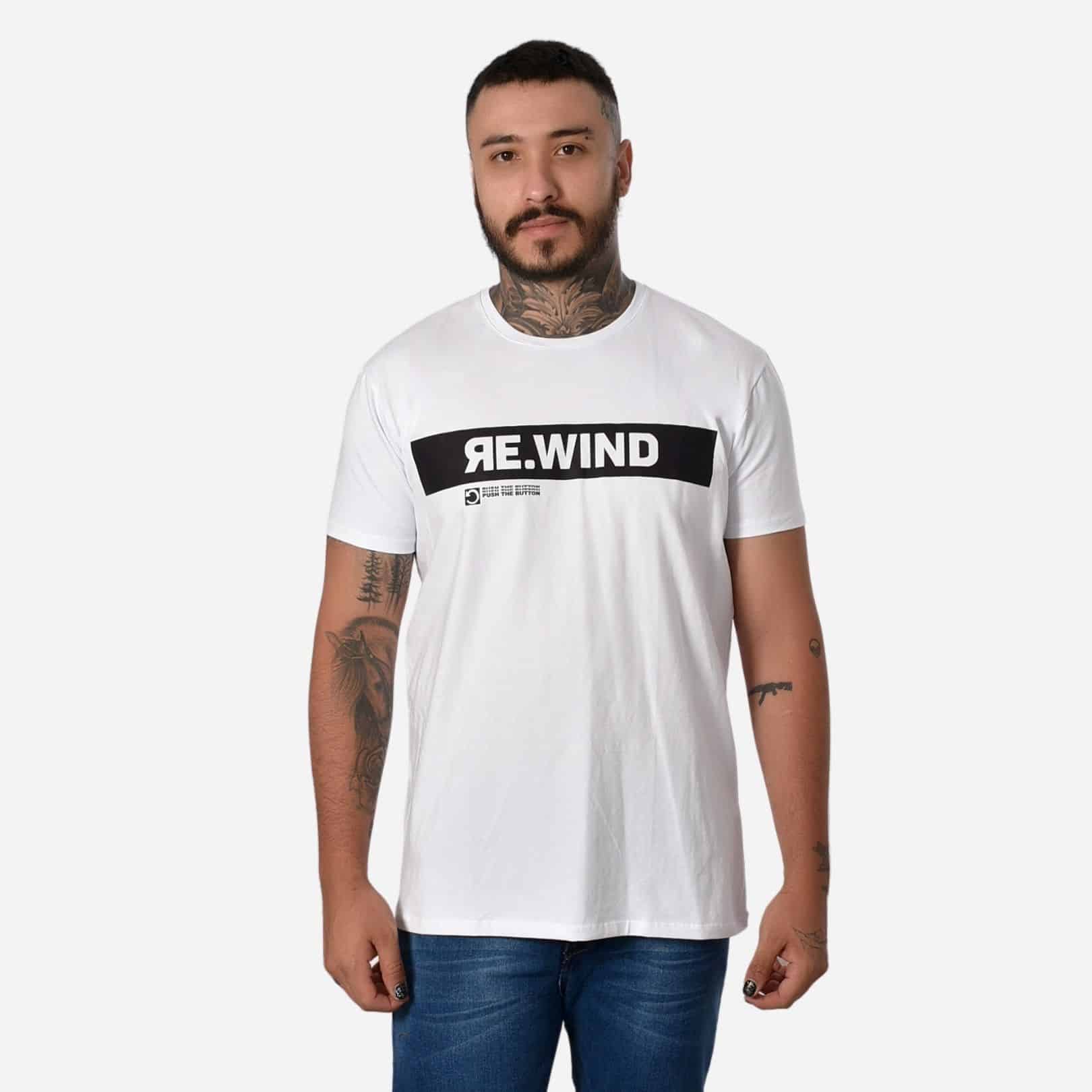 Camiseta Básica Slim Fit en Tela Fría con Estampado Ref. 70141-054