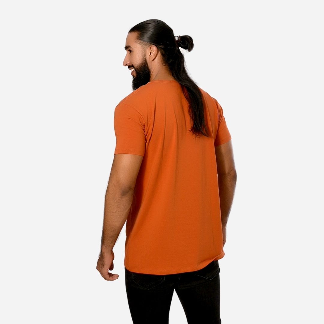 Camiseta Básica Slim Fit en Tela Fría con Estampado Ref. 70141-79