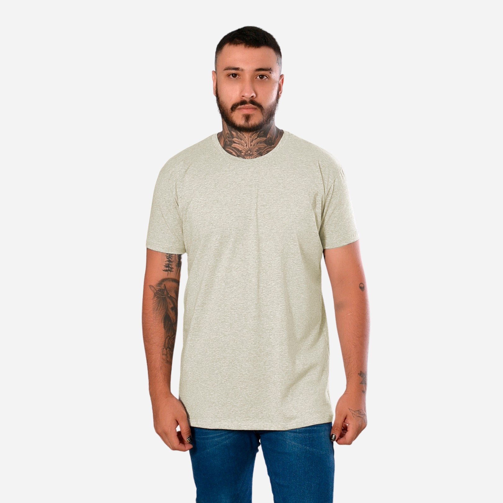 Camiseta Básica Slim Fit en Tela Fría Colores Básicos Ref.70141