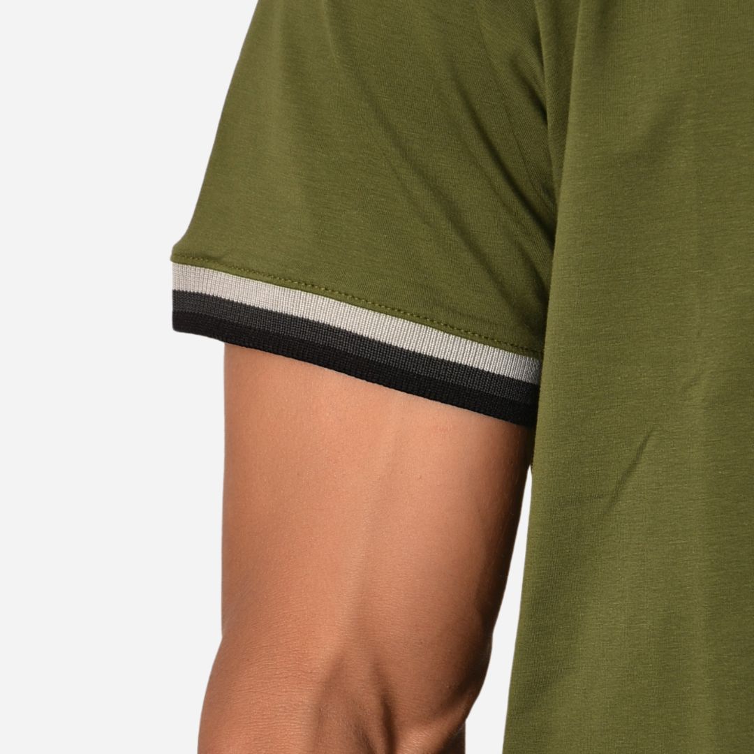 Camiseta de Hombre Tela Fría con puños en Rib Ref. 70142-VERDEMILITAR